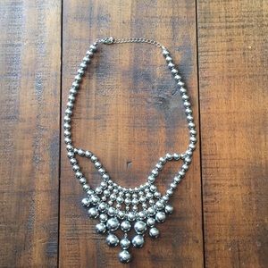 Beaded necklace